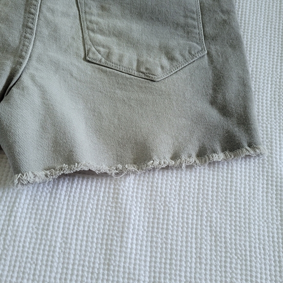 Kensie Jeans👖 Vintage Luxe Moonlight🌙 Denim Shorts - NWT - Picture 7 of 12